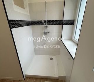  Immeuble � vendre 504 m�