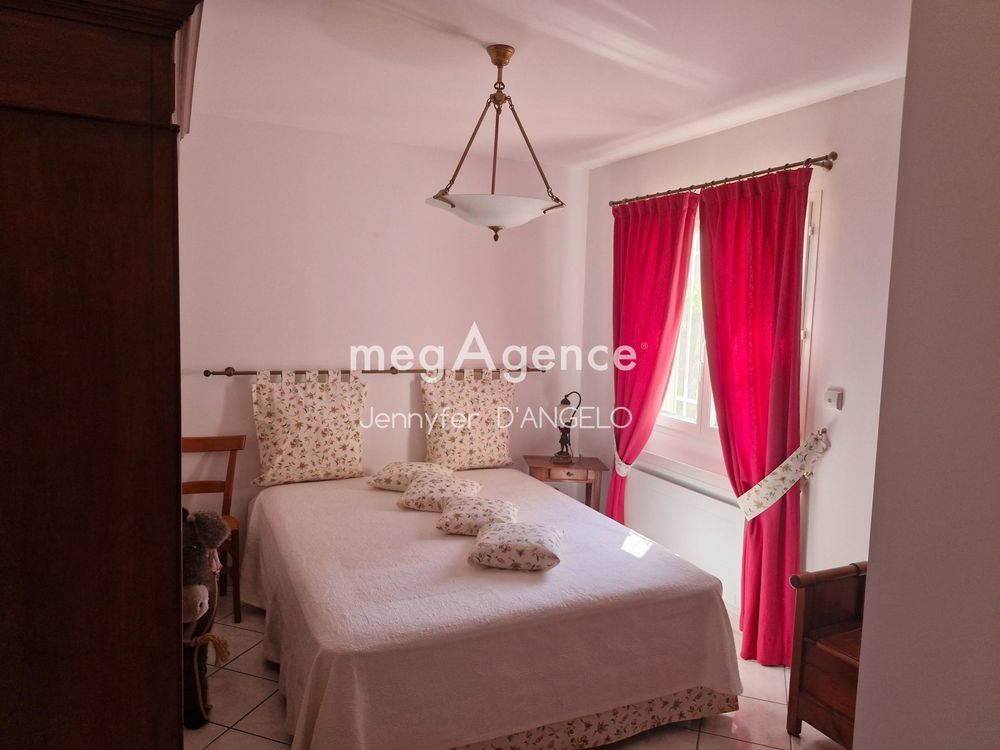 � vendre  Maison Sanary-sur-Mer (83110)