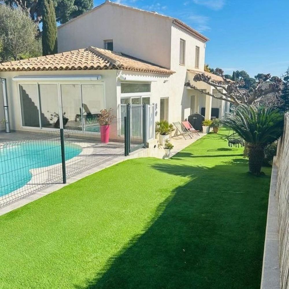 � vendre  Maison Bormes-les-Mimosas (83230)