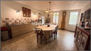  Maison � vendre 6 pi�ces 215 m�