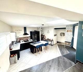  Maison � vendre 8 pi�ces 175 m�