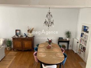  Maison � vendre 8 pi�ces 205 m�