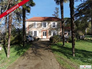  Maison � vendre 8 pi�ces 194 m�