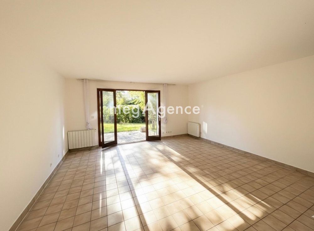 � vendre  Maison Saint-Nom-la-Bret�che (78860)