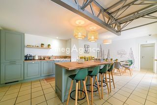  Maison � vendre 10 pi�ces 400 m�