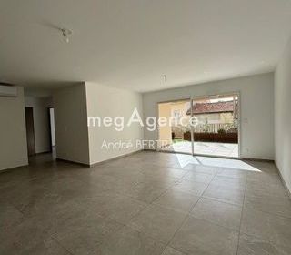  Appartement � vendre 3 pi�ces 77 m�