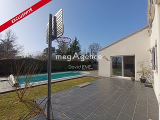  Maison � vendre 6 pi�ces 147 m�