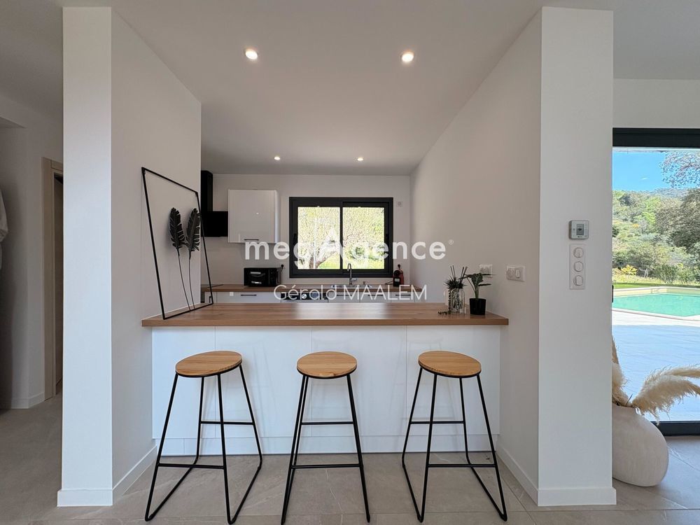 � vendre  Maison Le Plan-de-la-Tour (83120)