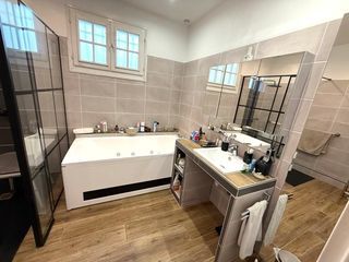  Maison � vendre 6 pi�ces 190 m�