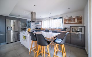  Maison � vendre 7 pi�ces 206 m�