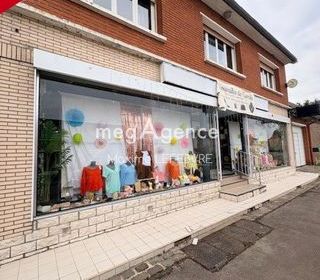  Maison � vendre 6 pi�ces 245 m�