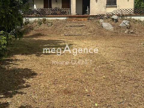   Maison des ann�es 80 avec grand jardin Maison - 4 pi�ce(s) - 75 m�