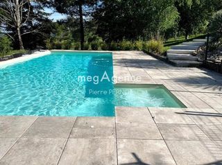  Maison � vendre 8 pi�ces 240 m�