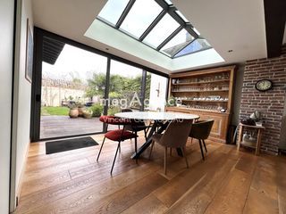  Maison � vendre 9 pi�ces 208 m�