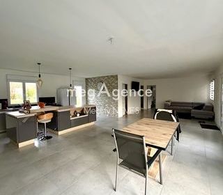  Maison � vendre 4 pi�ces 100 m�