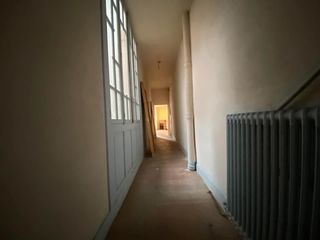  Immeuble � vendre 205 m�