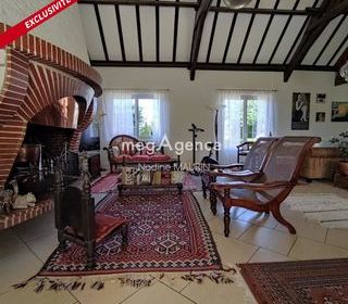  Maison � vendre 8 pi�ces 271 m�