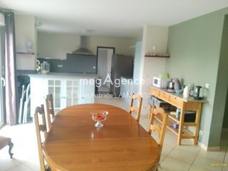  Maison � vendre 9 pi�ces 200 m�