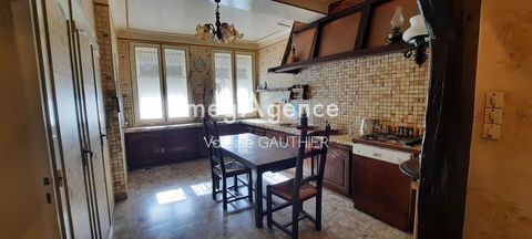   Maison � Pezou Maison - 4 pi�ce(s) - 102 m�