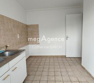  Appartement � vendre 4 pi�ces 82 m�