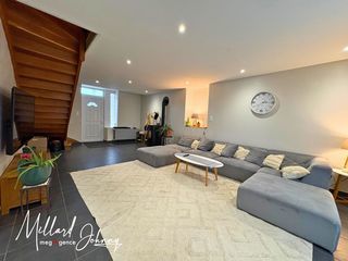  Maison � vendre 9 pi�ces 204 m�