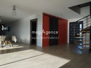  Maison � vendre 5 pi�ces 235 m�