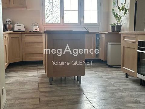   Maison /propriet�e avec grange Maison - 5 pi�ce(s) - 170 m�