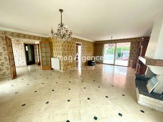  Maison � vendre 8 pi�ces 234 m�