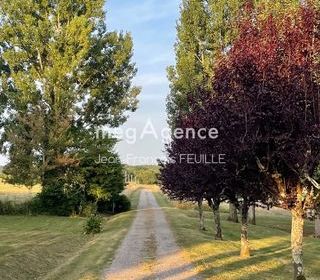  Maison � vendre 10 pi�ces 400 m�