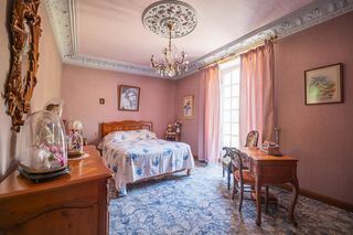  Maison � vendre 8 pi�ces 330 m�