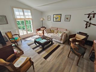  Maison � vendre 5 pi�ces 220 m�