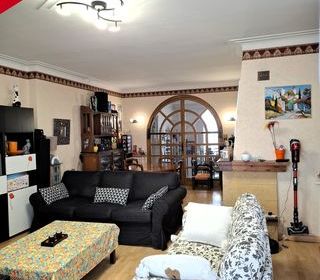  Maison � vendre 7 pi�ces 220 m�