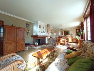  Maison � vendre 8 pi�ces 230 m�