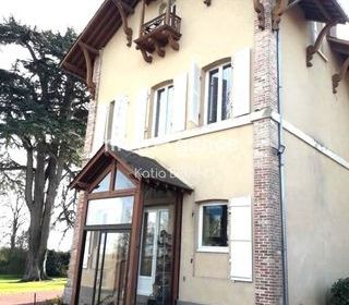  Propri�t�/ch�teau � vendre 10 pi�ces 287 m�