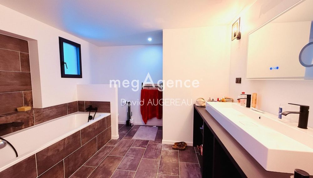 � vendre  Maison L'�le-d'Yeu (85350)