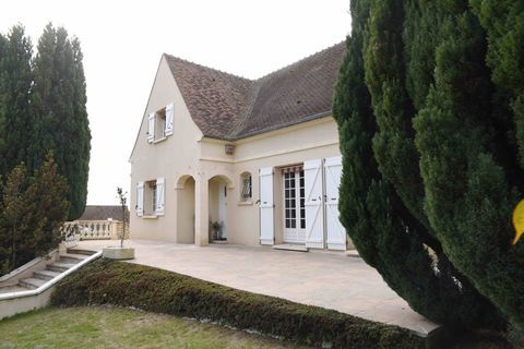   PROPRIETE  T5  AXE COMPIEGNE NOYON (60) OISE Maison - 5 pi�ce(s) - 187 m�