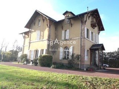   Maison avec 7 chambres Propri�t�/ch�teau - 10 pi�ce(s) - 287 m�