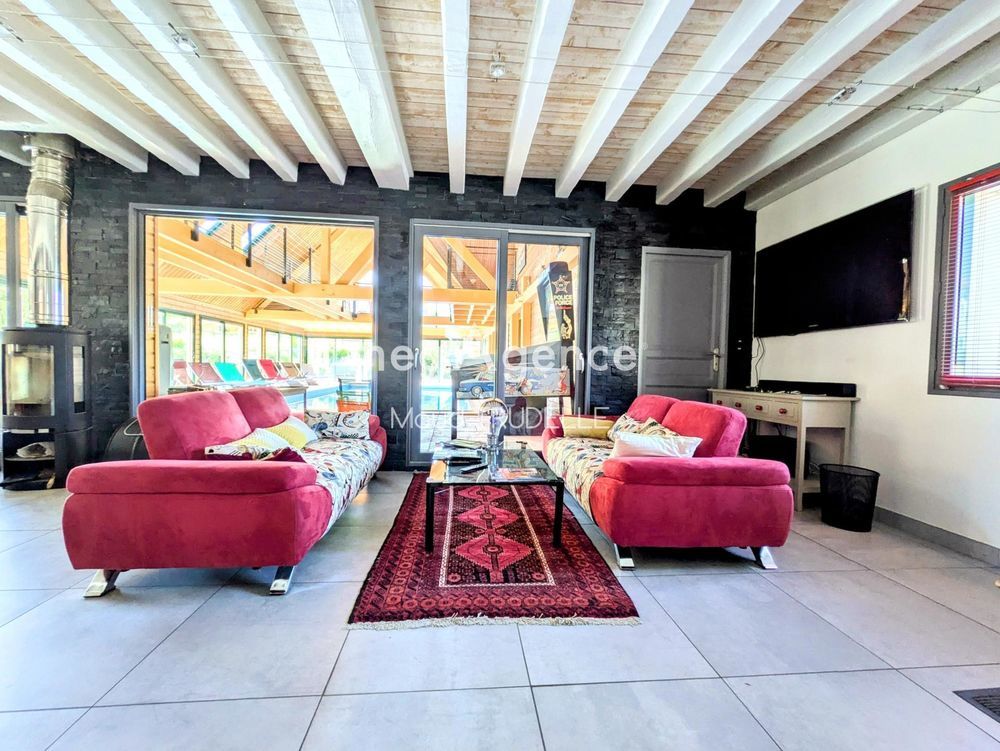 � vendre  Maison La Chartre-sur-le-Loir (72340)