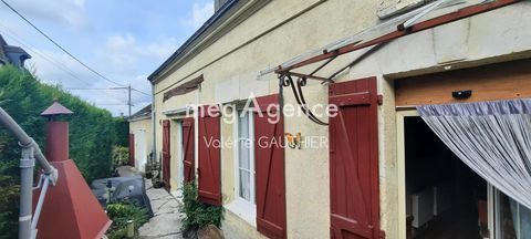   A un kilom�tre de Vend�me Maison - 5 pi�ce(s) - 120 m�