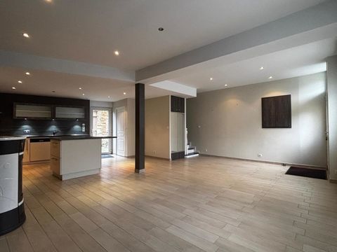   Maison de ville familiale Maison - 7 pi�ce(s) - 127 m�