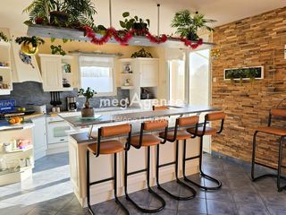  Maison � vendre 8 pi�ces 148 m�