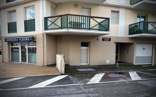  Parking / Garage � vendre 