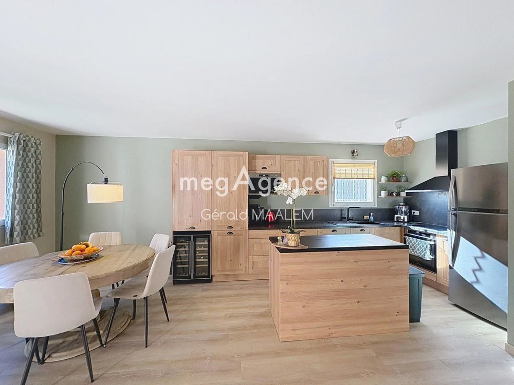 � vendre  Maison Cavalaire-sur-Mer (83240)