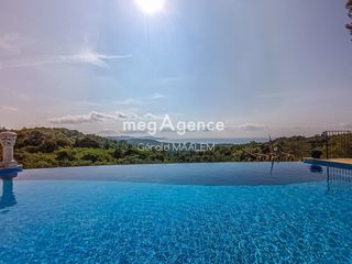  Maison � vendre 7 pi�ces 250 m�