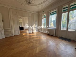  Maison � vendre 15 + pi�ces 550 m�