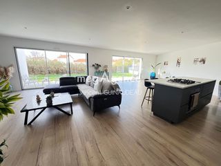  Maison � vendre 5 pi�ces 150 m�