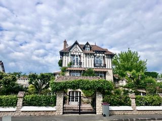  Maison � vendre 7 pi�ces 220 m�