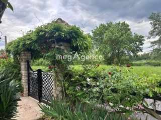  Maison � vendre 7 pi�ces 220 m�