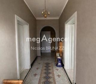  Maison � vendre 14 pi�ces 361 m�