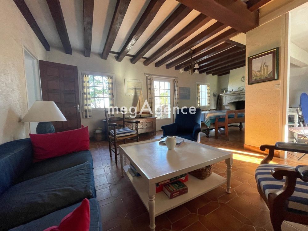 � vendre  Maison Larmor-Baden (56870)